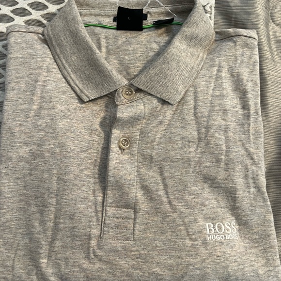 Hugo Boss shirt- long sleeve-new - Picture 4 of 12